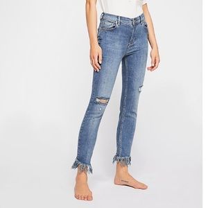 Free People Great Heights Frayed Skinny Jeans